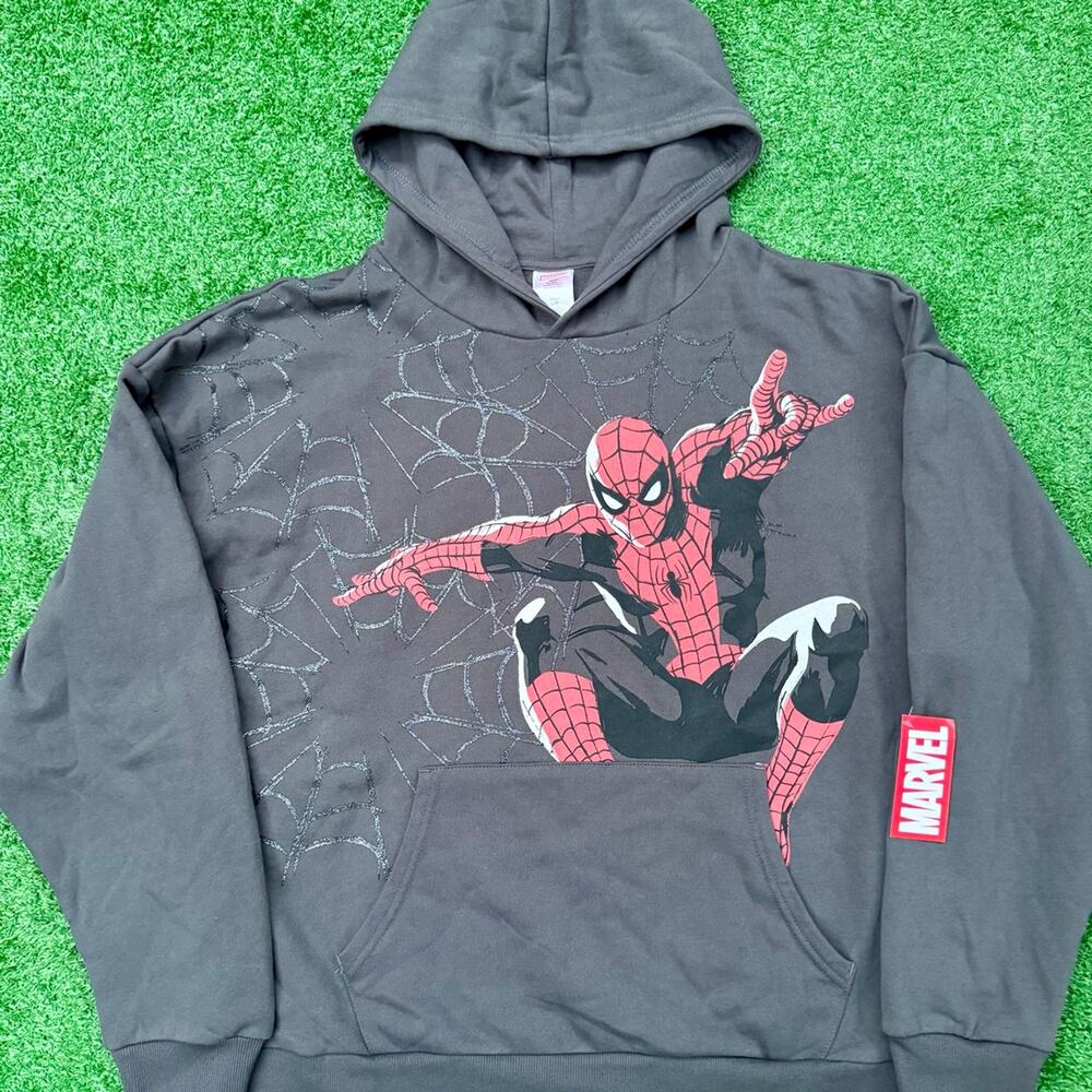 2026 Marvel x Isaac Morris Spiderman Brand New Day Glitter Pullover Hoodie 62 Ne